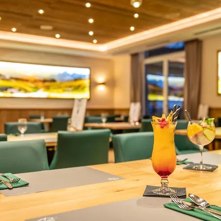 Club Am Kreischberg فندق 4*
