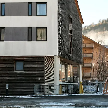 Hotel Club Am Kreischberg 4*